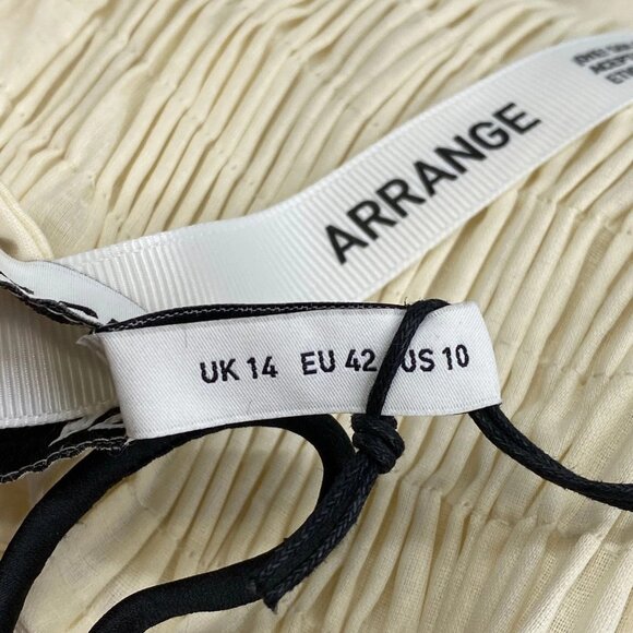 Arrange Mirrored Floral Appliqué Fit & Flare Maxi Dress – Size 10 (NWT) - Picture 4 of 11